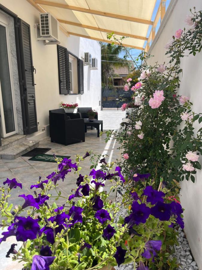 Il Villino Di Nonna Domenica Villa Лече Екстериор снимка